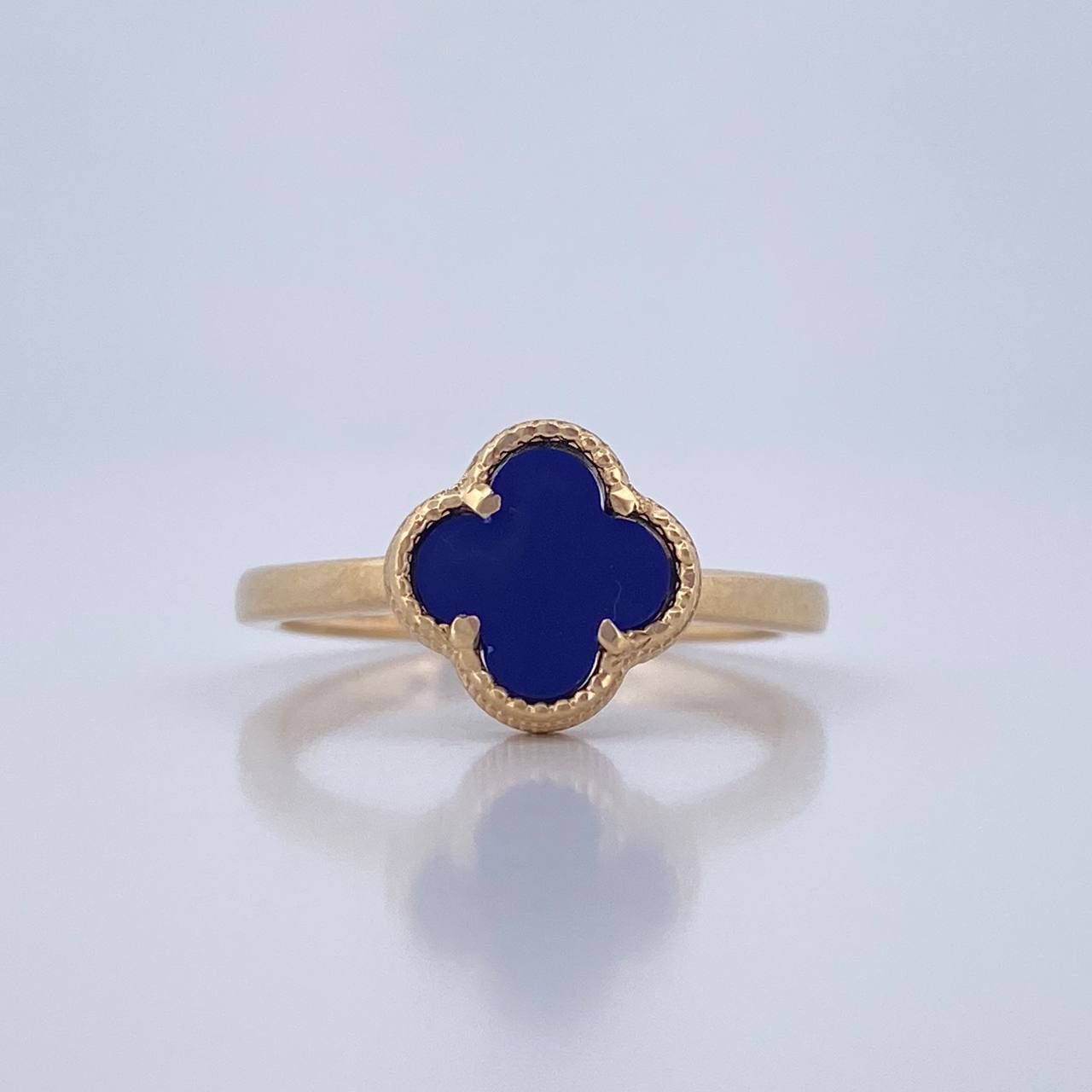 Anillo Trebol 2.95gr / T7 1/2 / Oro 18K $