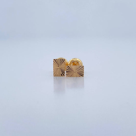 Rectangular Stud Earrings 0.55gr / 18K Gold &