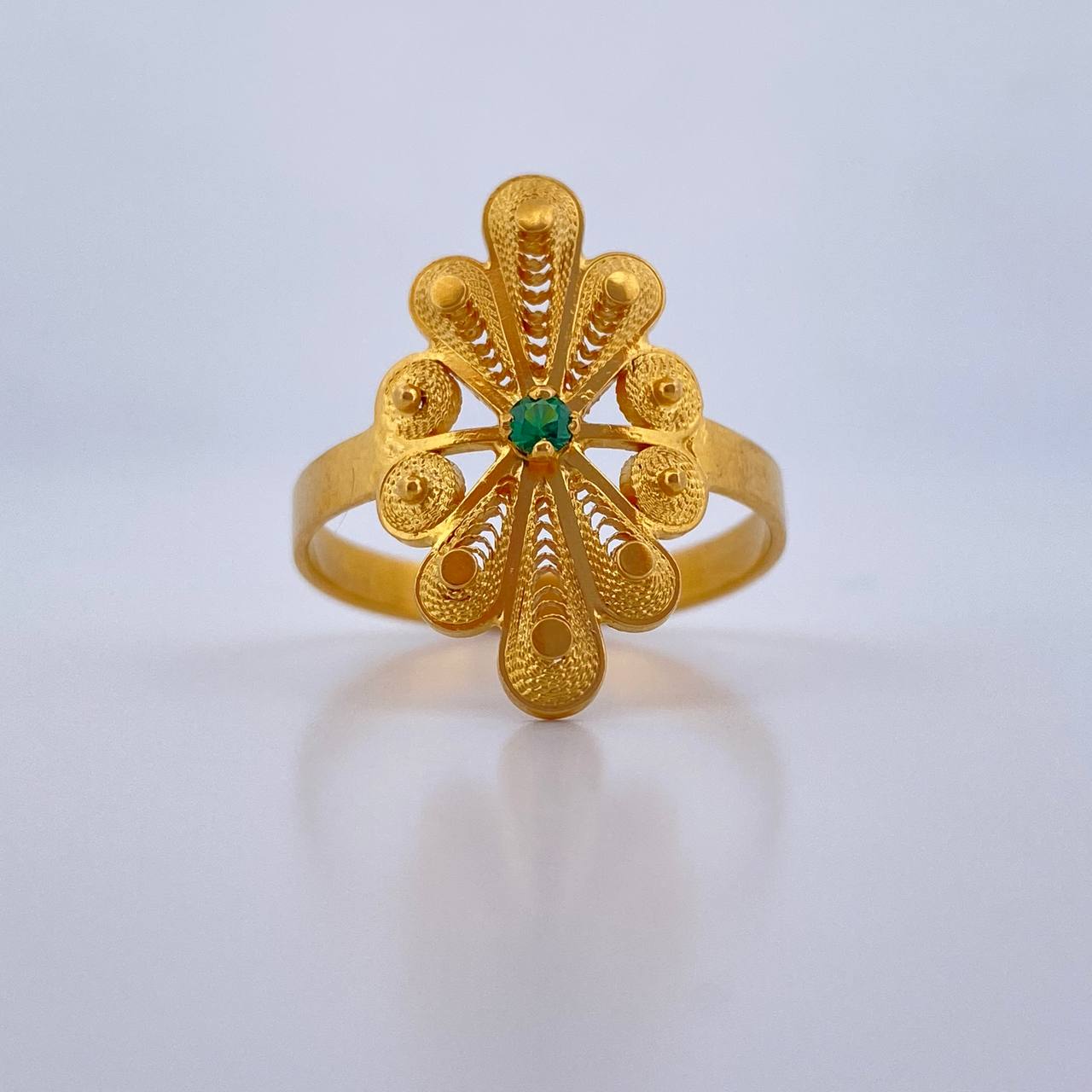 Filigree Ring 3.45gr / Size 8 3/4 / Green Zircon Yellow Gold 18K &