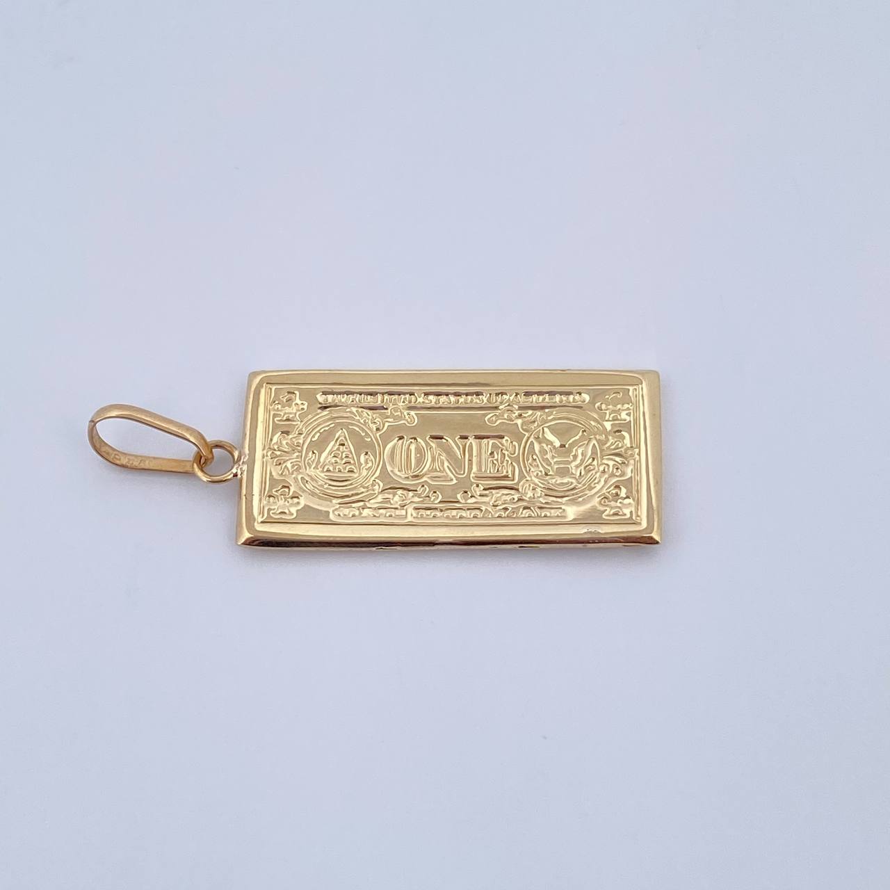 Pendant One Dollar 1.95gr / 3.7cm / Stamped 18K Yellow Gold &