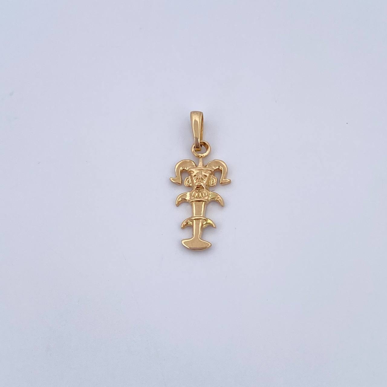 Pendant Pre-Columbian 1.1gr / 2.2cm / 18K Yellow Gold &