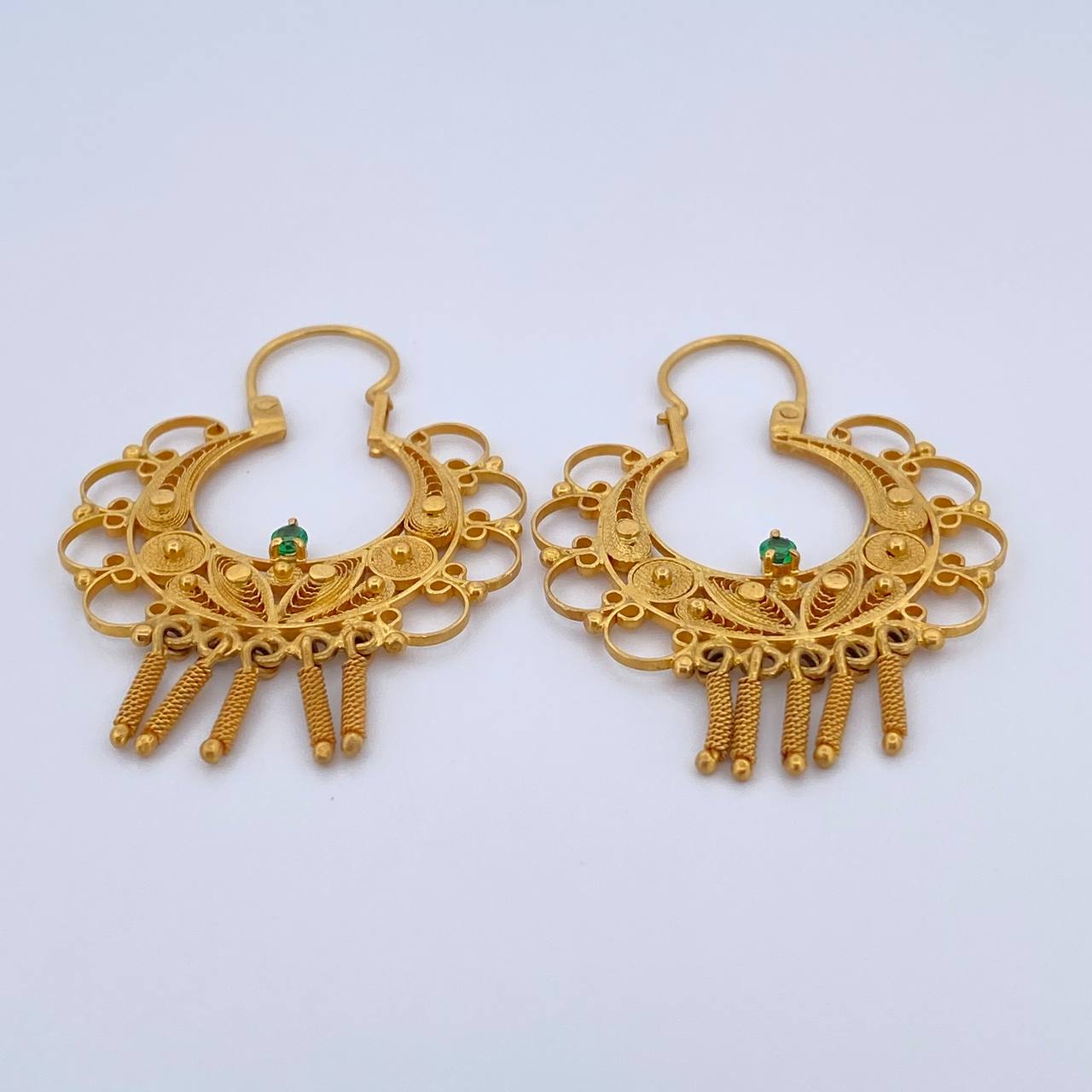Candongas Reina 7.45gr / 4.2cm / Filigrana Circon Verde Oro Amarillo 18K &