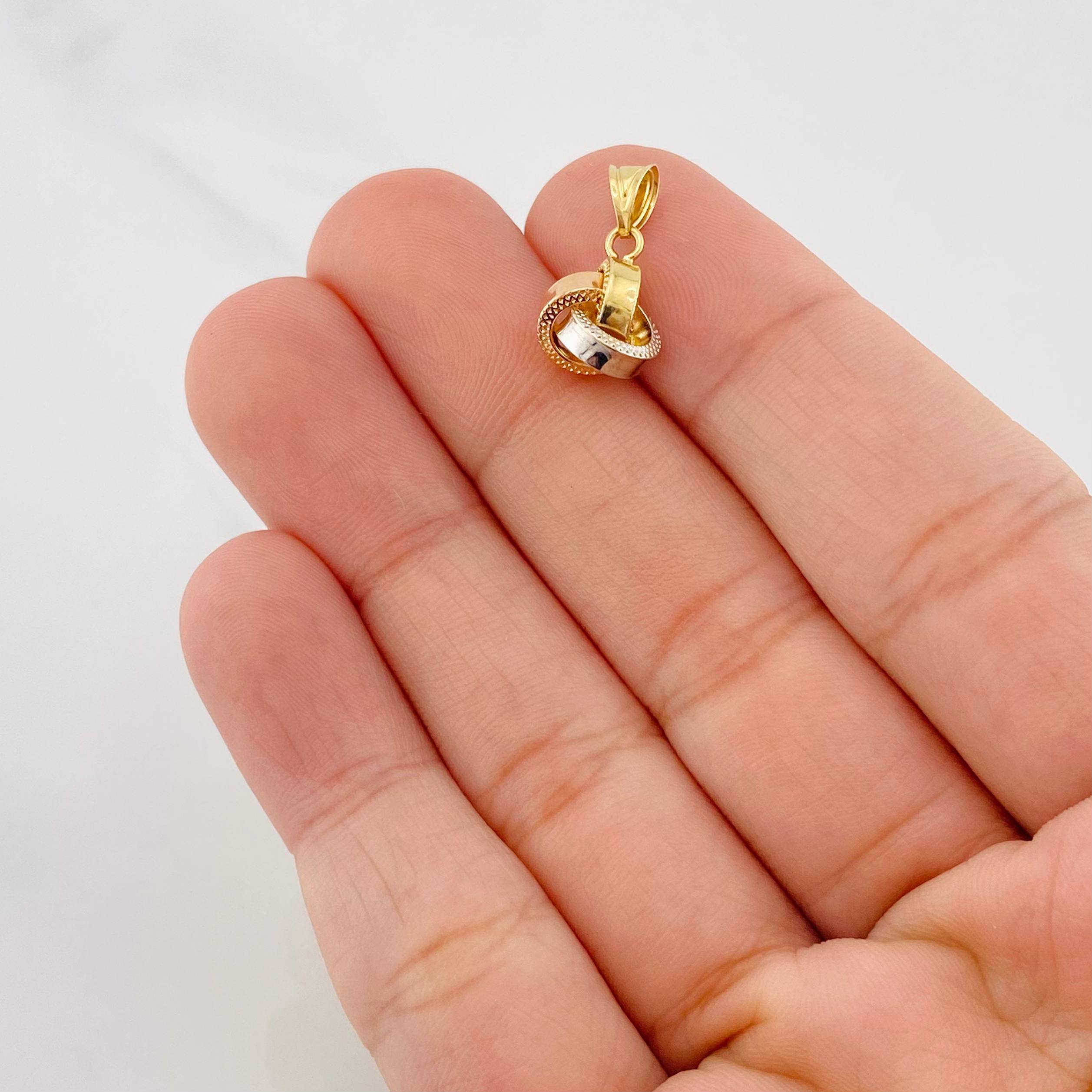 Dije Nudo 0.55g / 1/2 in Tres Oros 18K