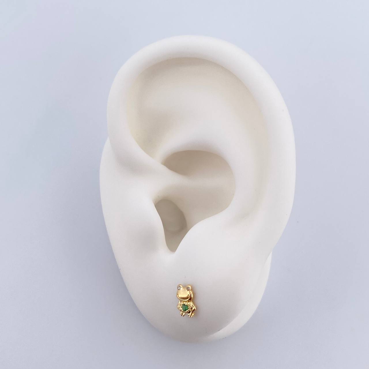 Topos Sapo 0.6gr / Circones Verde Blancos Oro Amarillo 18K $