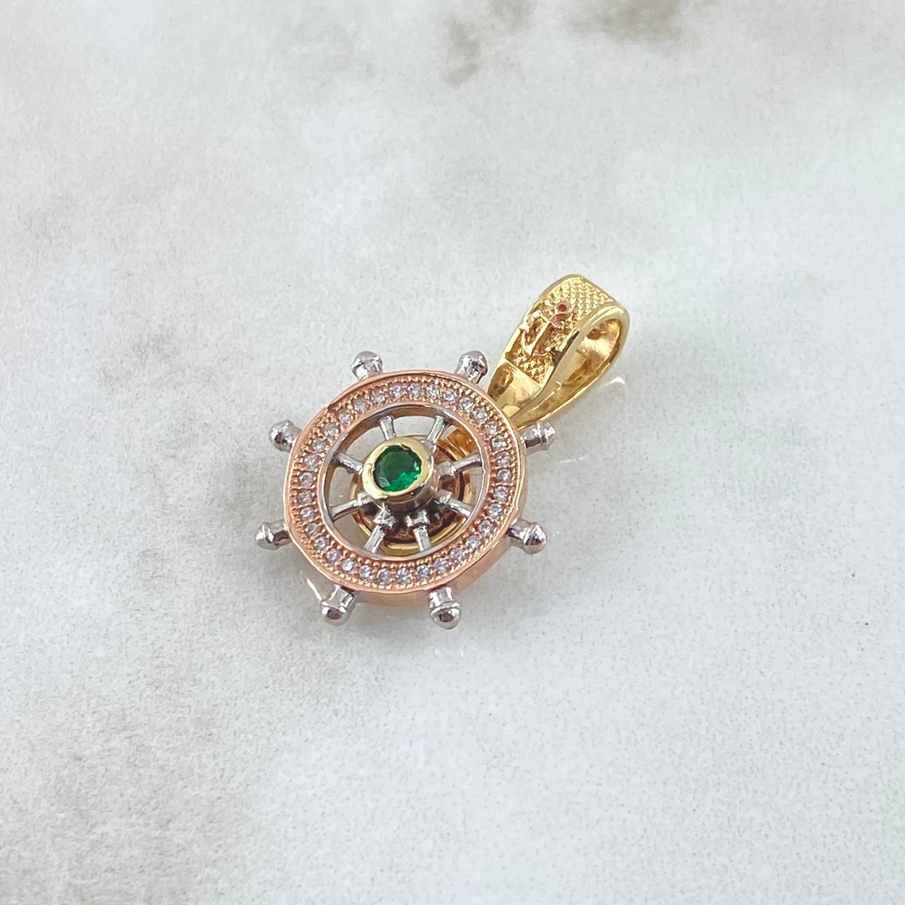 Pendant Timon Movil 4.05gr / 2.7cm / White and Green Zircons Three 18K Golds