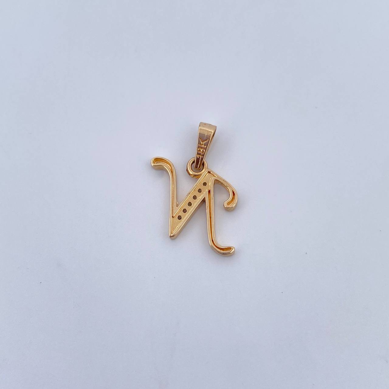 Dije Letra N 1.15gr / 1.7cm / Circones Blancos Oro Amarillo 18K $