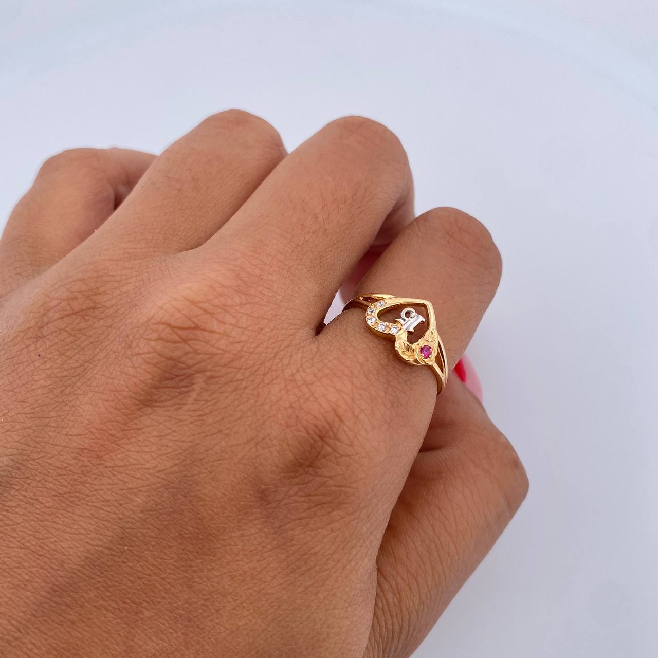 Heart Flower Ring 15's 2.05gr / Size 6 1/2 / White and Fuchsia Zircons Two-tone 18K Yellow and White Gold $