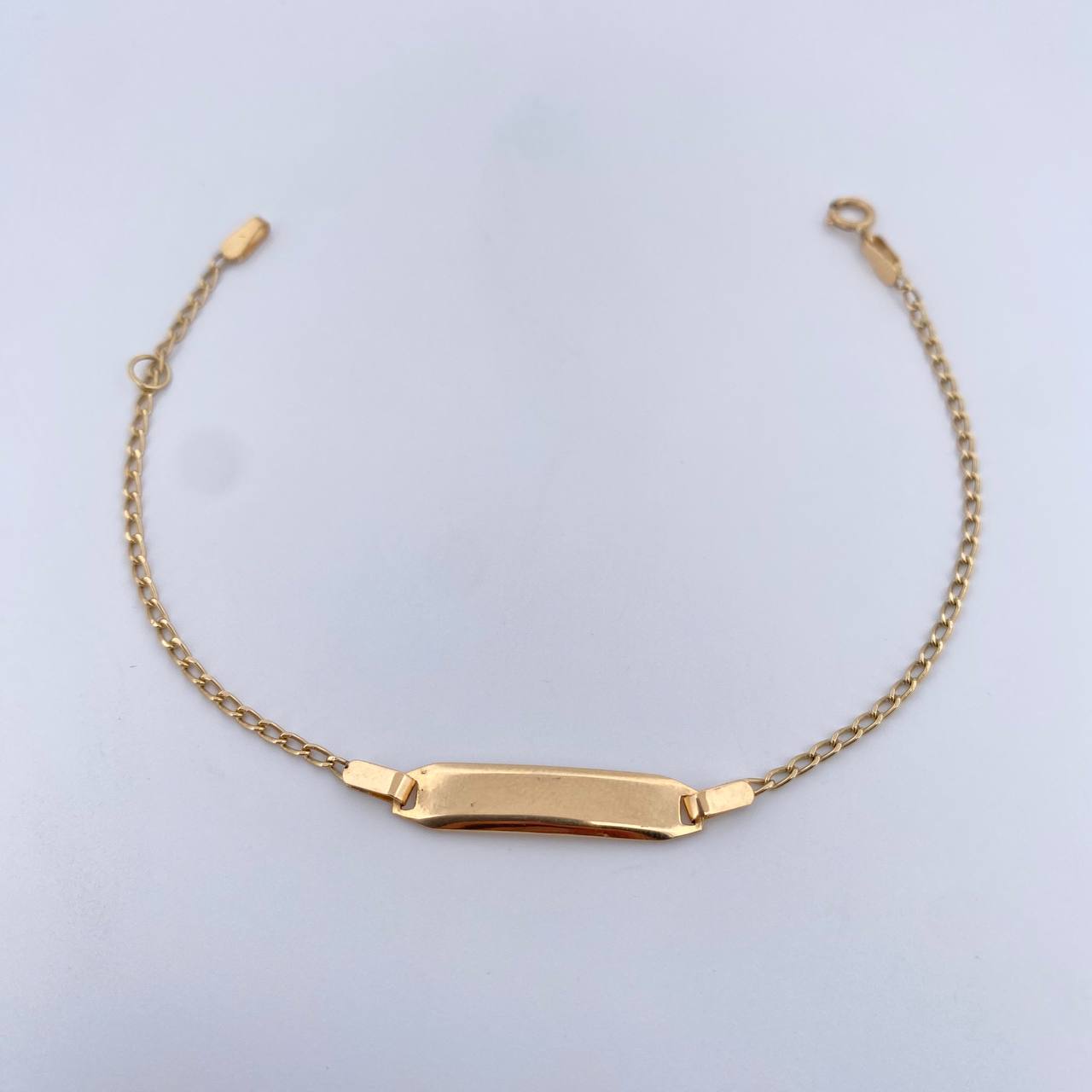 Pulso Espiga 1.25gr / 15.8cm / 2mm Placa Rectangular Oro Amarillo +3 18K $
