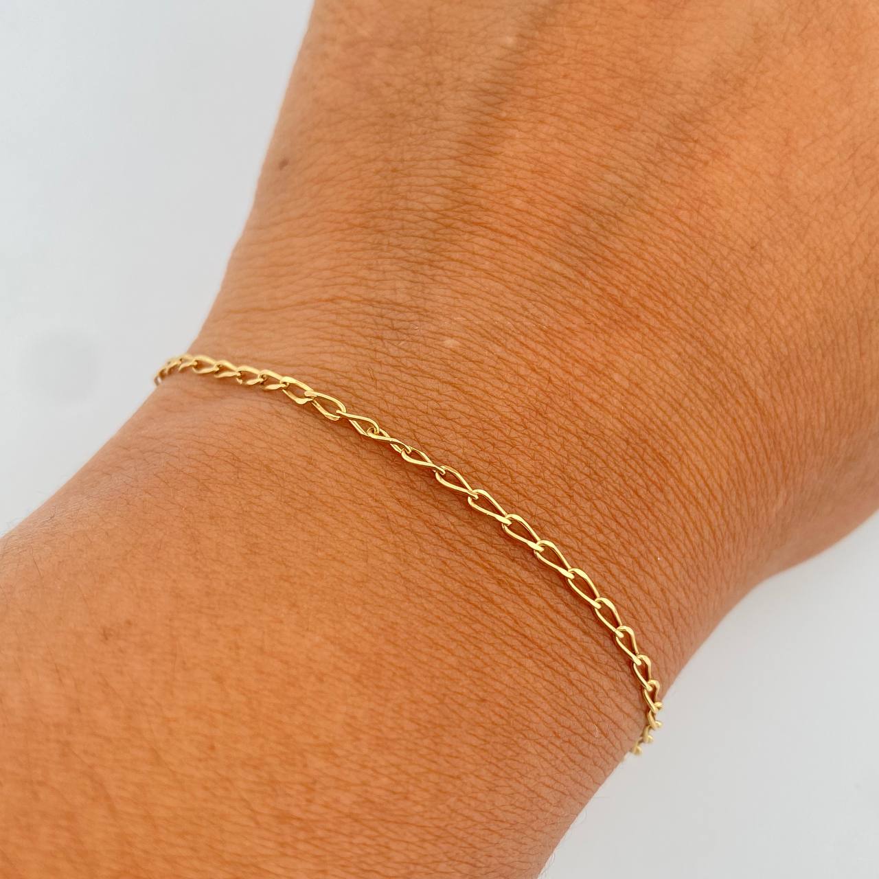 Bracelet Spike 1.6gr / 20.2cm / 1.7mm Yellow Gold +3 18K $