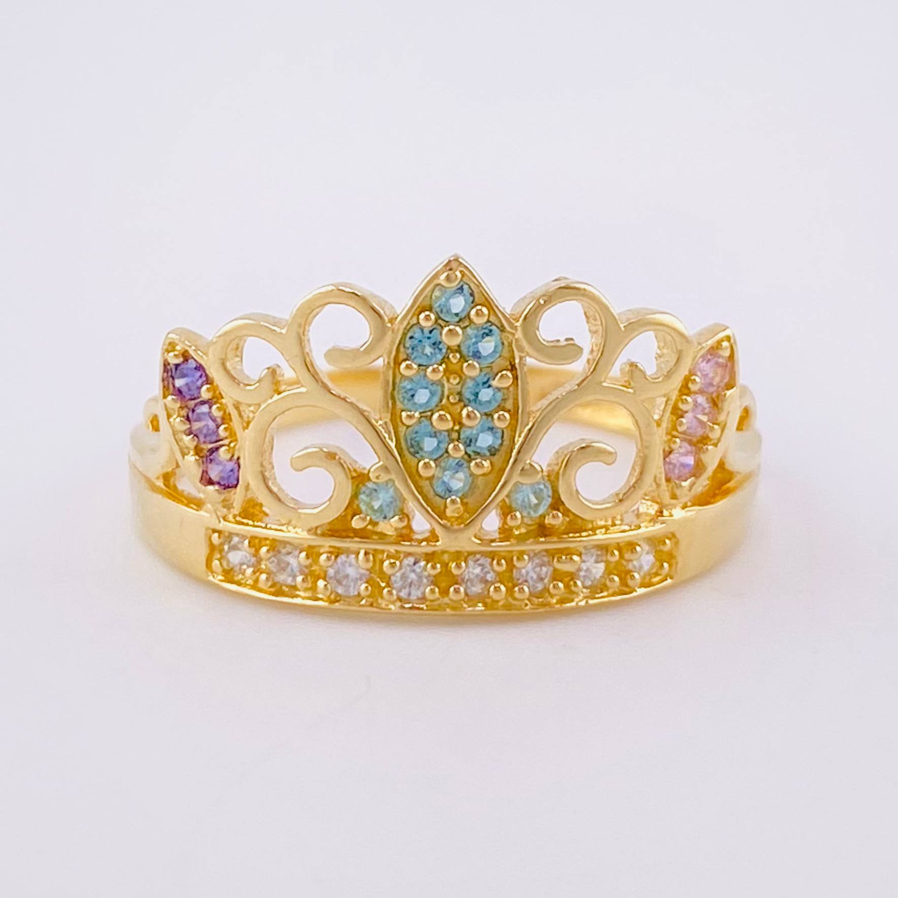 Anillo Corona en Plumas 3.05g / T7 3/4 Oro Amarillo 18K