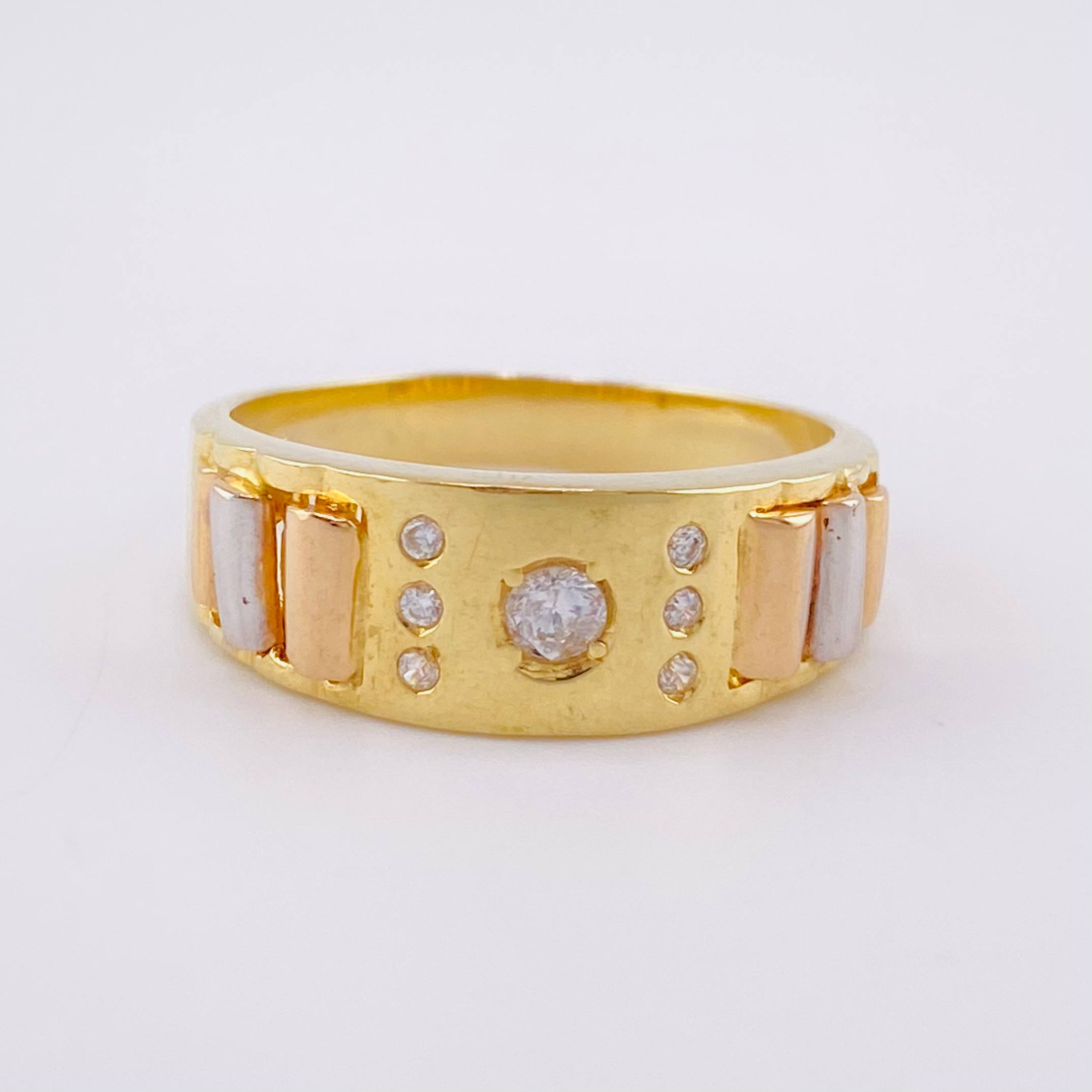 Solitaire Ring Bolumba 5.3g / T9 1/2 Three Golds 18K