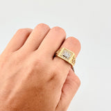 Elegant Glow Ring 5.95g / T10 Three Golds 18K