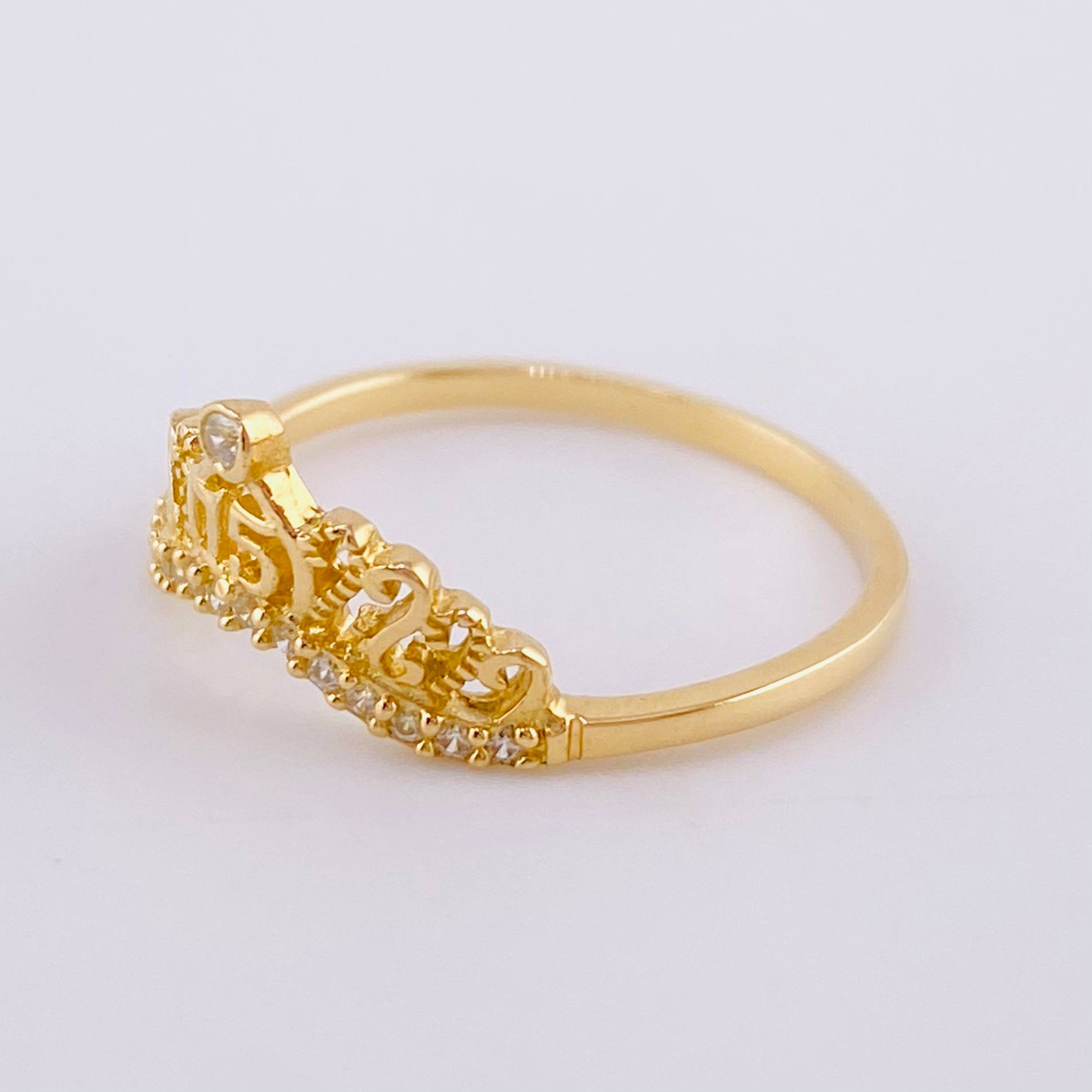 Anillo Corona 15's 2.05g / T8 Oro Amarillo 18K