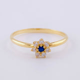 Solitaire Flower Ring 7 Petals 1.25g / T6 1/2 Yellow Gold 18K