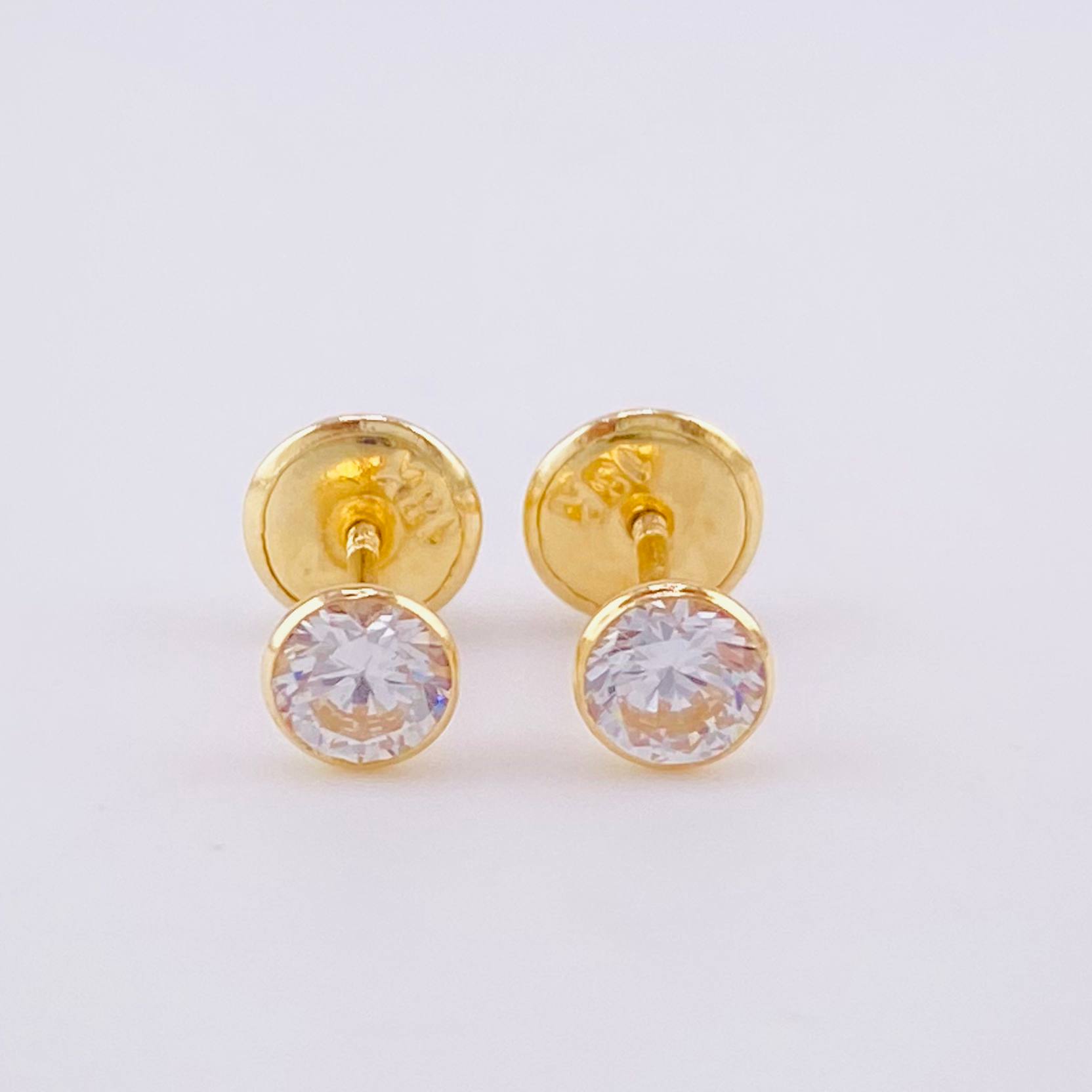 Topos Bisel 0.6g / in / 4.3mm Oro Amarillo 18K