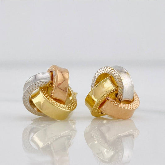 Stud Earrings Knot 1.2g / in / 4.5mm Three Golds 18K