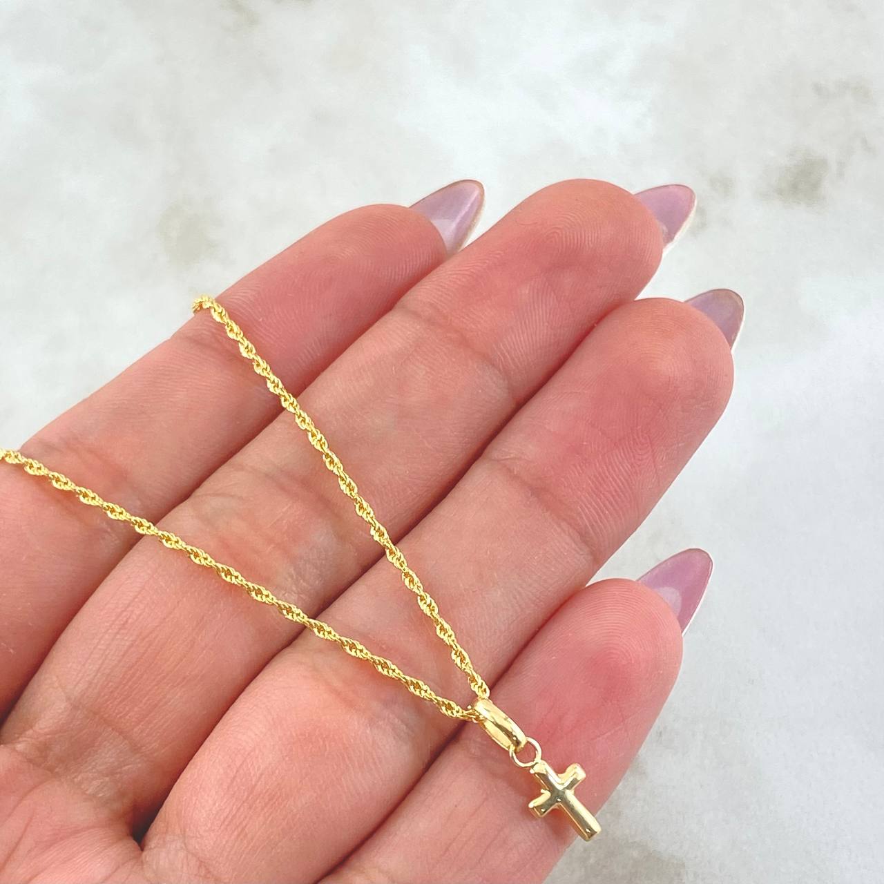 Set Cadena y Dije Lazo + Cruz 1.2gr / 17 3/4 in / Oro Amarillo 18K