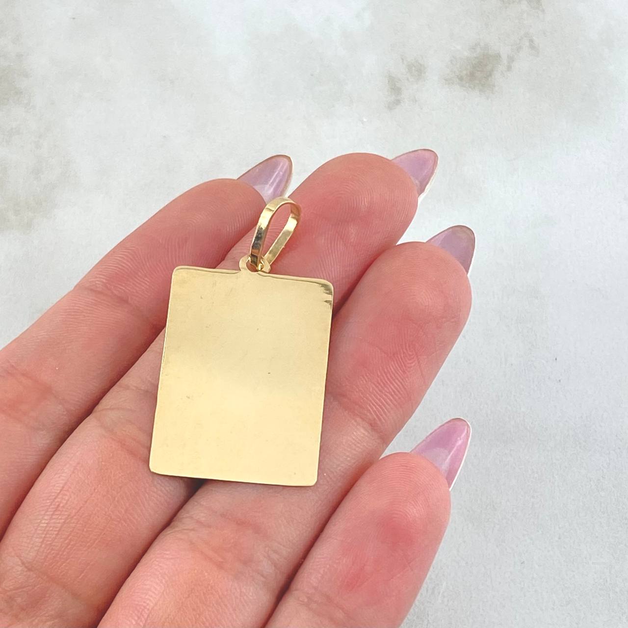 Dije Placa 1.95gr / 1 1/2 in / Oro Amarillo 18K *