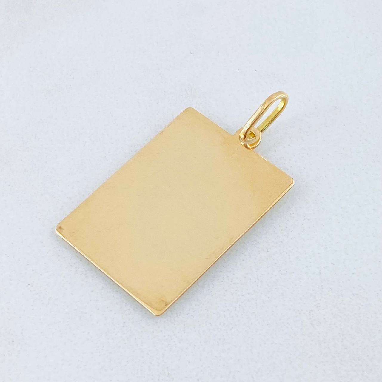 Dije Placa 0.9gr / 1 in / Oro Amarillo 18K *