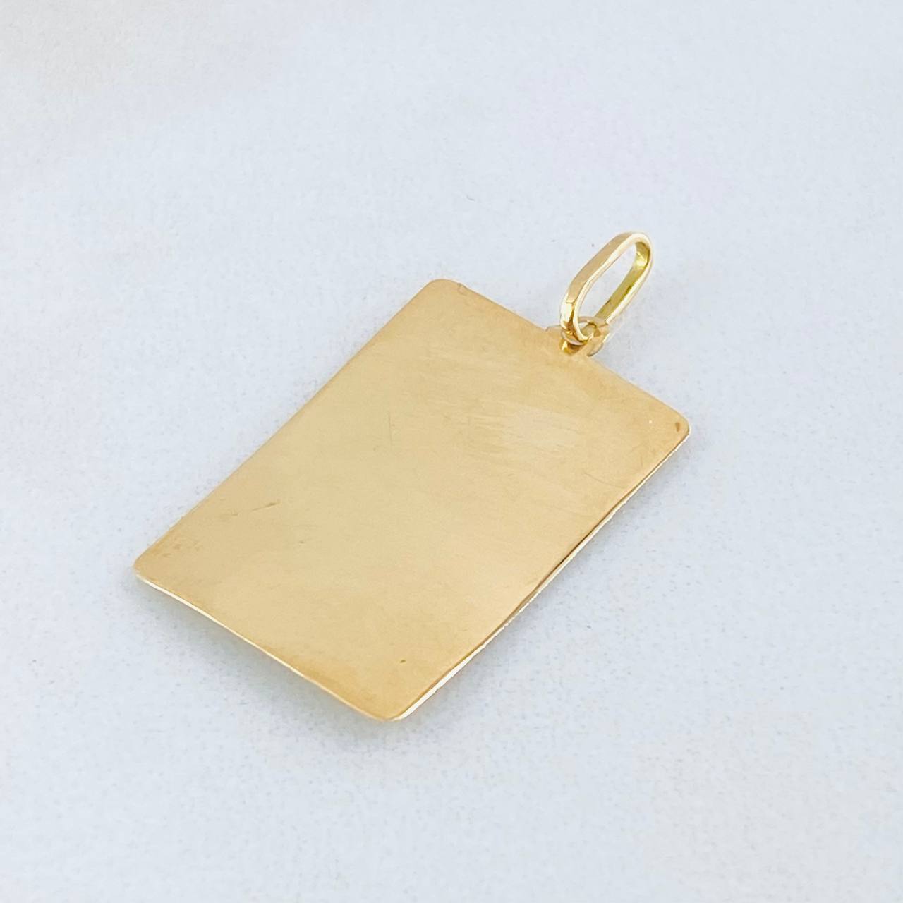 Dije Placa 1.6gr / 1 in / Oro Amarillo 18K *