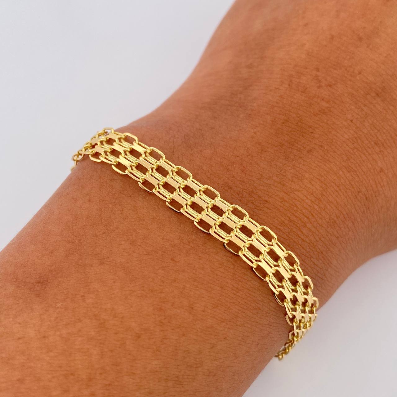 Bismark Bracelet 7.55gr / 21cm / 7mm 18K Yellow Gold $