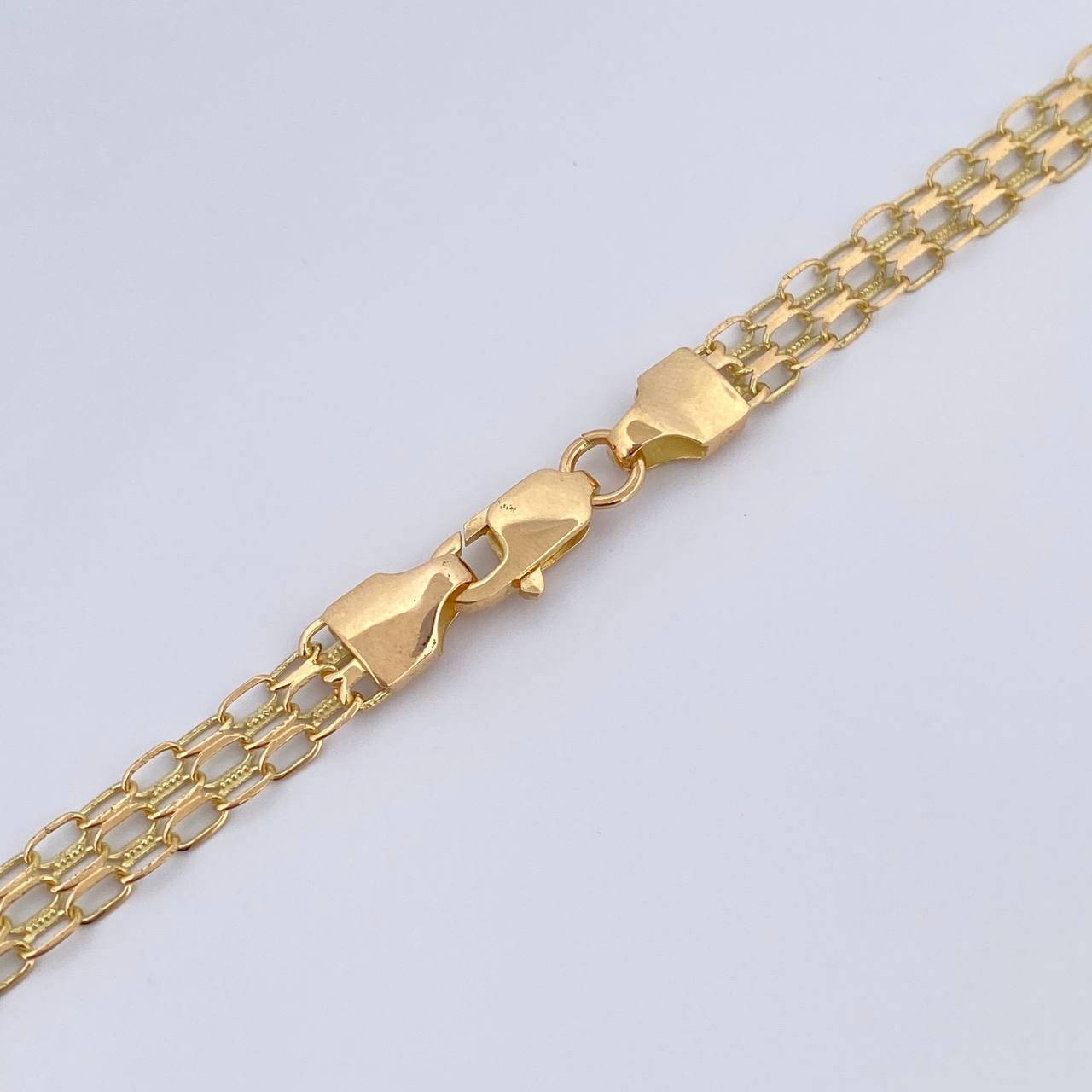 Cadena China 11.95gr / 59.5cm / 4.9mm Oro Amarillo 18K $