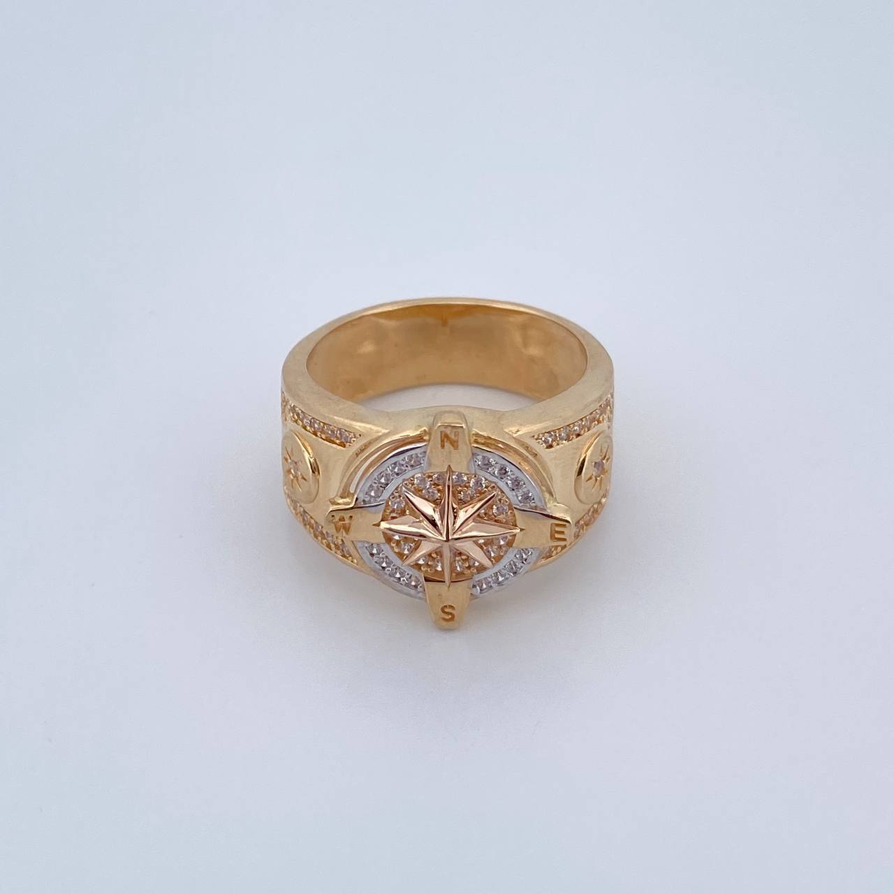 Cardinal Star Ring 10.45gr / T9 3/4 / White Zircons Three Golds 18K $