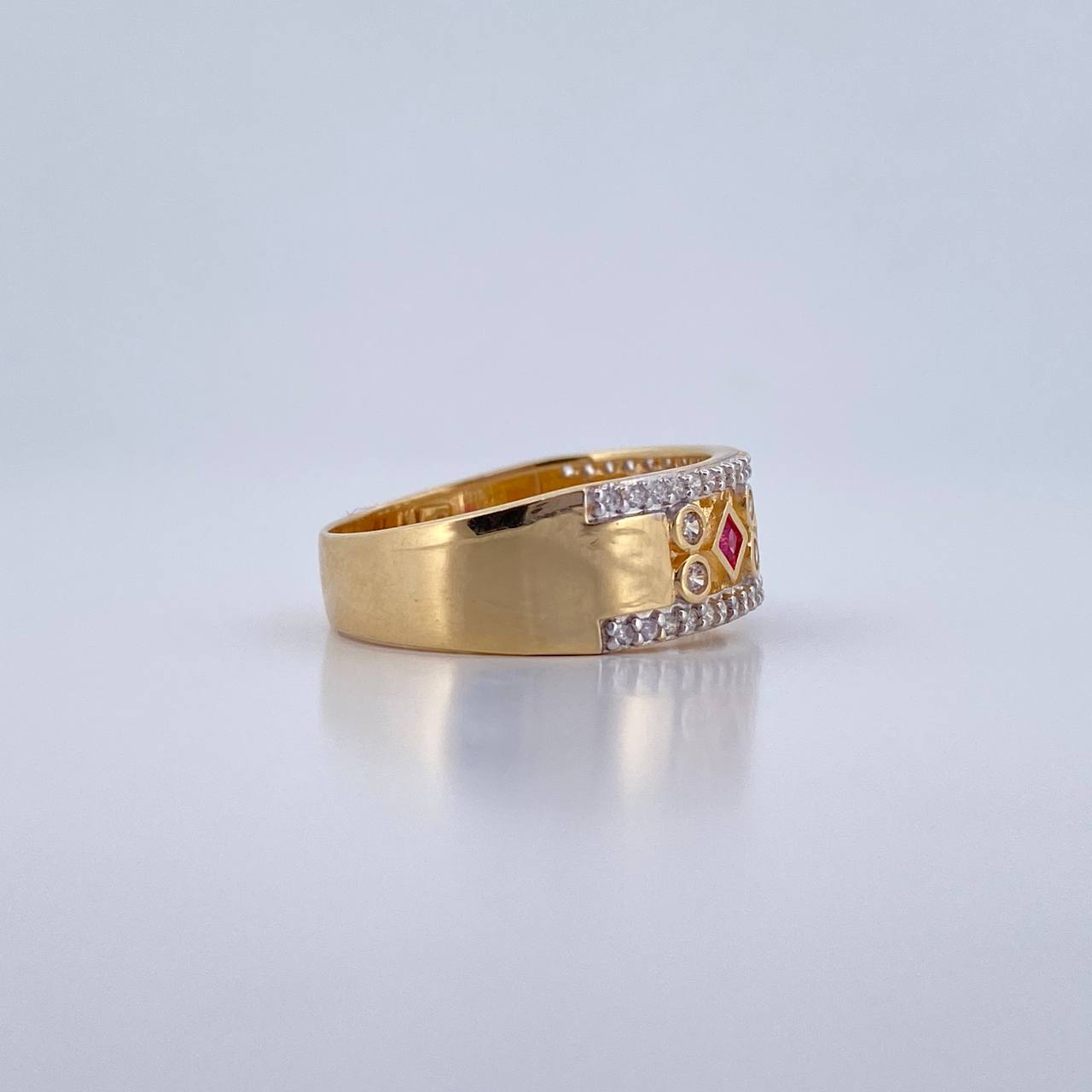 Anillo Rombos 4.5gr / T7 3/4 / Circones Fucsia Verde Azul Blancos Dos Oros Amarillo Blanco 18K $
