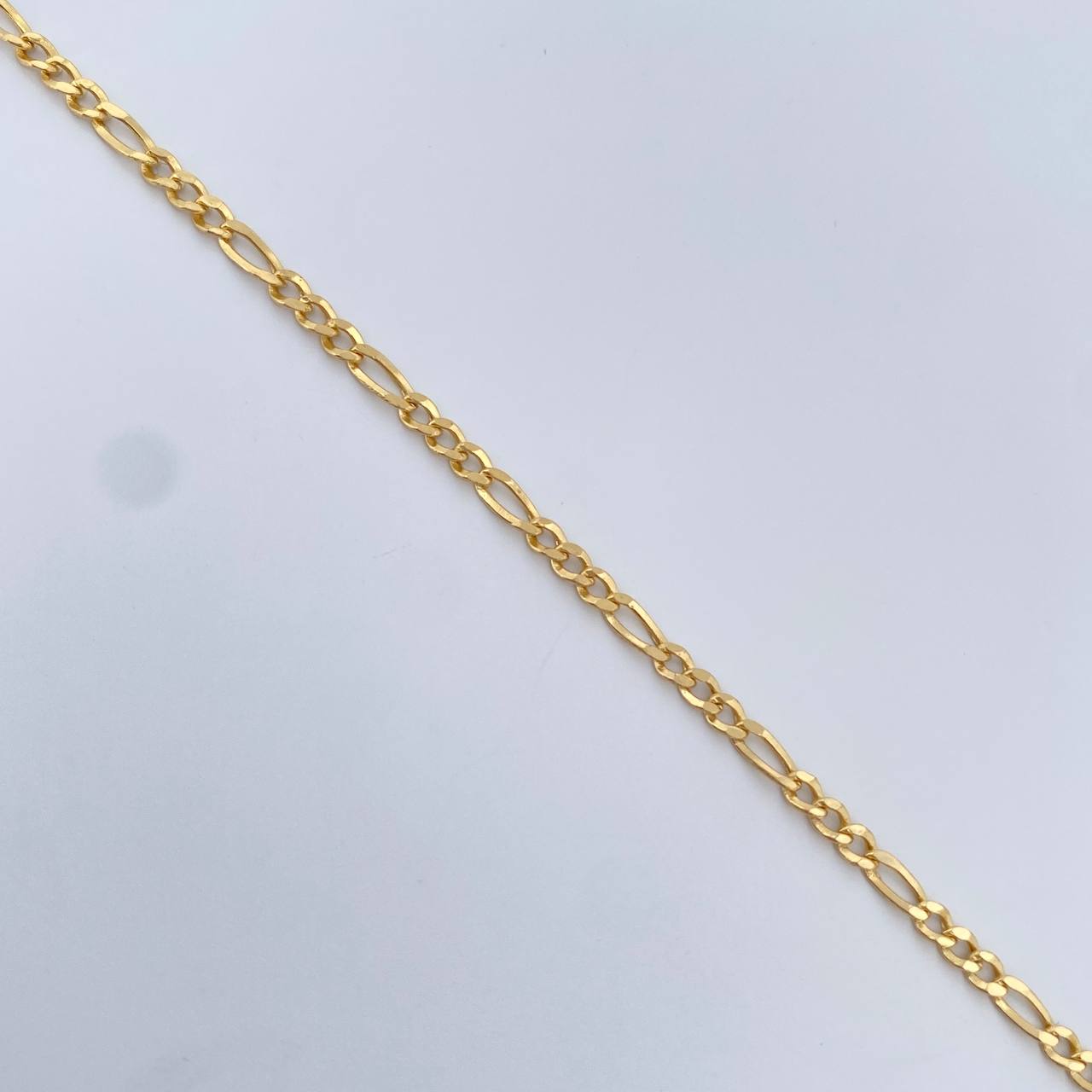 Pulso Figaro 1.1gr / 18.6cm / 2.1mm Oro Amarillo +1 18K &
