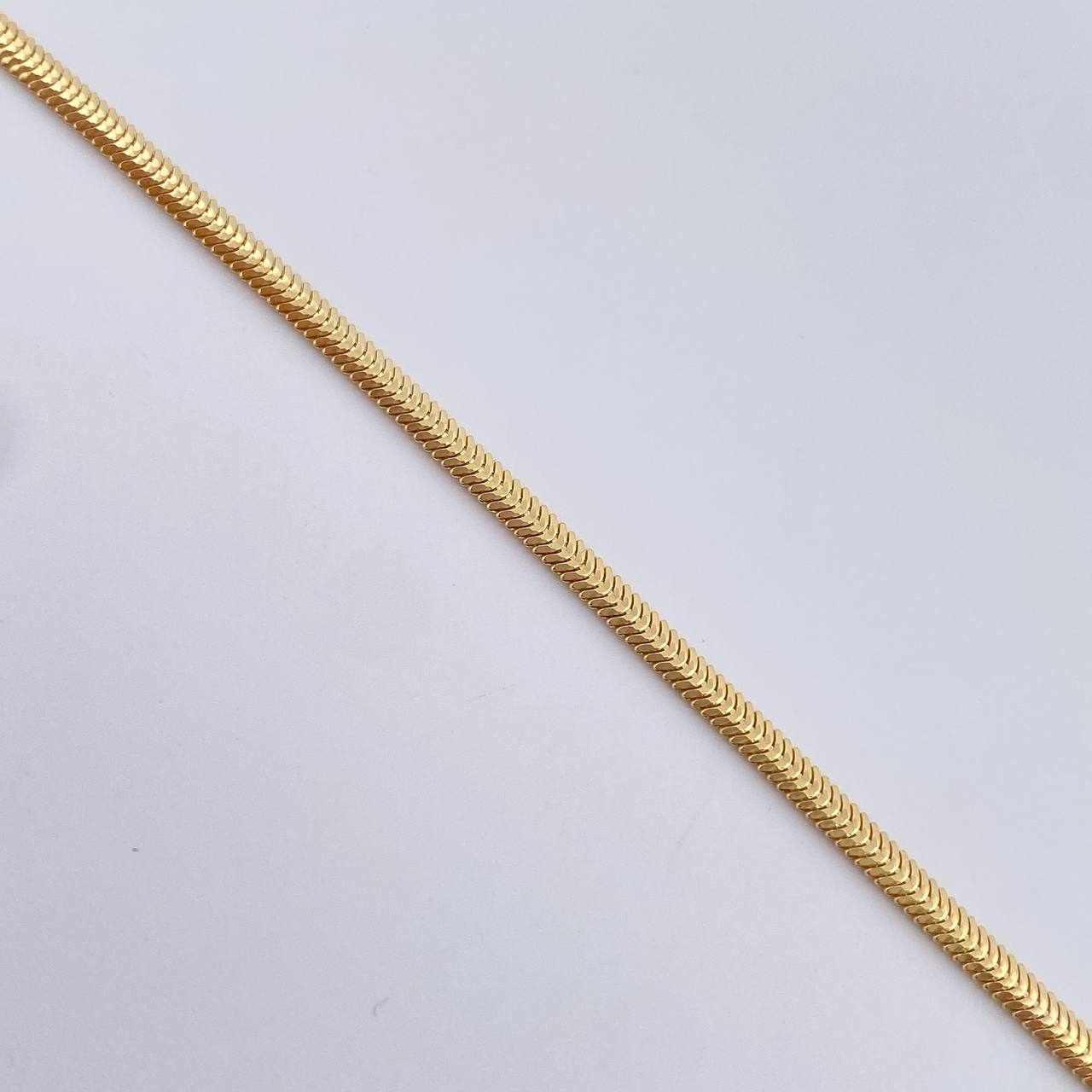 Flat Snake Bracelet 2.75gr / 7.6in / 18K Gold +3&