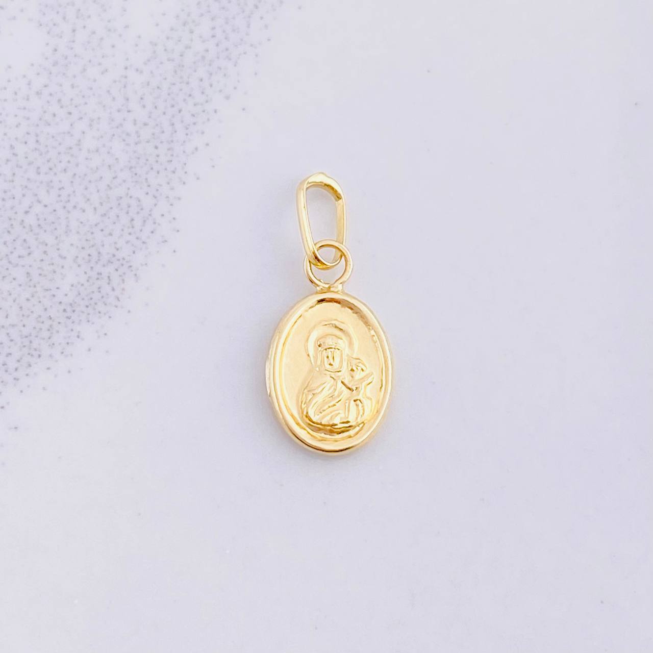 Pendant Virgen del Carmen 0.25g / 1/2 in 18K Yellow Gold