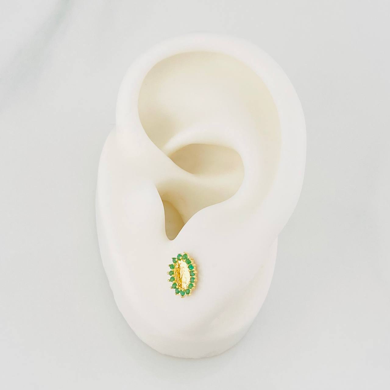 Topos Virgen de Guadalupe 0.85g / in / 6.4mm Oro Amarillo 18K