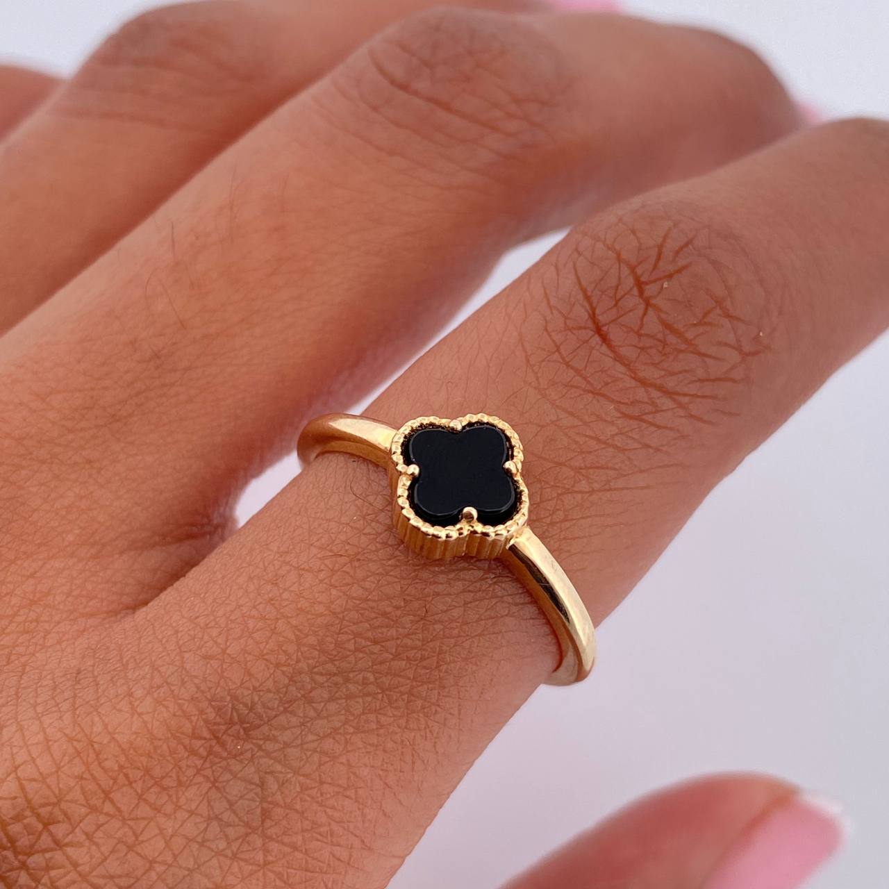 Ring Clover 2.1gr / Size 6 3/4 / Black Onyx 18K Yellow Gold &