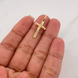 Pendant Cross Christ 1.4g / 1 1/4 in Yellow Gold 18K