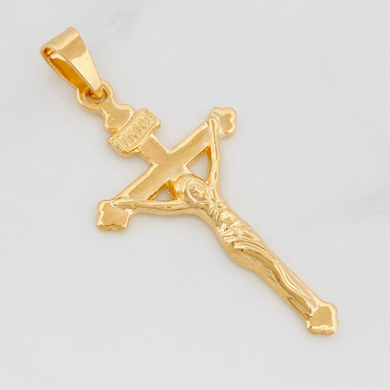 Dije Cruz Cristo 3.8g / 1 3/4 in Oro Amarillo 18K