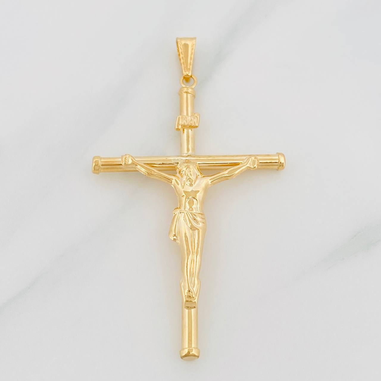 Dije Cruz Cristo 2.4g / 2 1/4 in Oro Amarillo 18K