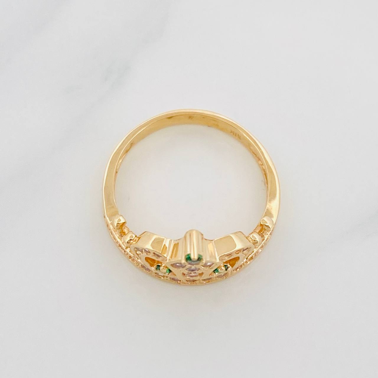 Anillo Corona 3.8g / T5 3/4 Oro Amarillo 18K