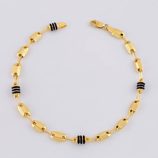 Pulso Rústico Hexagonal 3.6g / 8 1/4 in / 4.2mm Oro Amarillo 18K