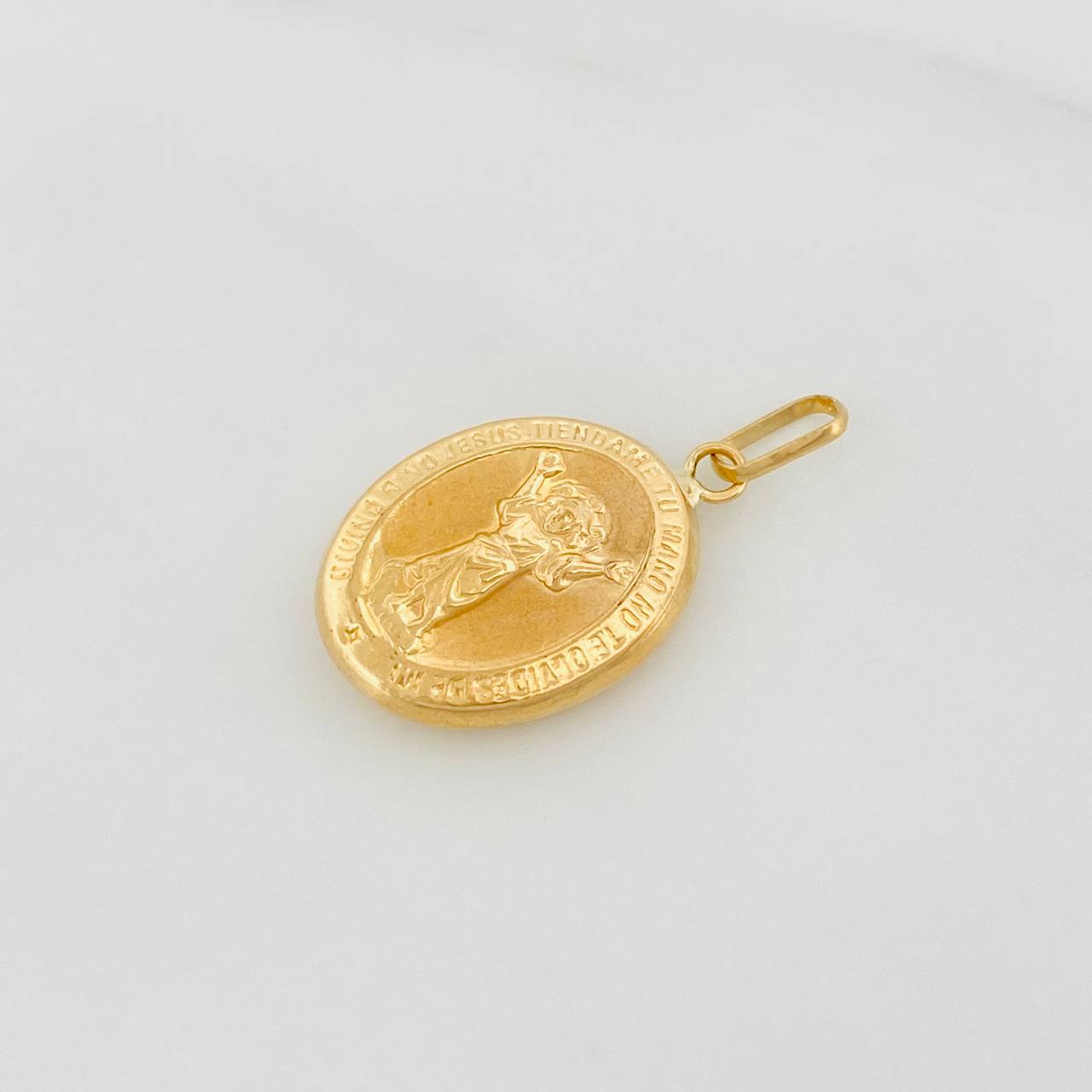 Dije Medalla Divino Niño 1.25g / 1 in Oro Amarillo 18K