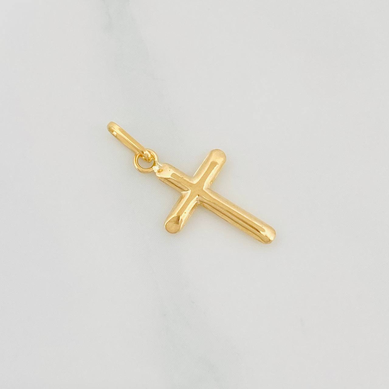 Dije Cruz 0.4g / 3/4 in Oro Amarillo 18K