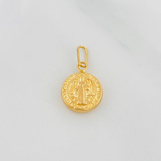 Pendant Medal of Saint Benedict 0.6g / 3/4 in Yellow Gold 18K