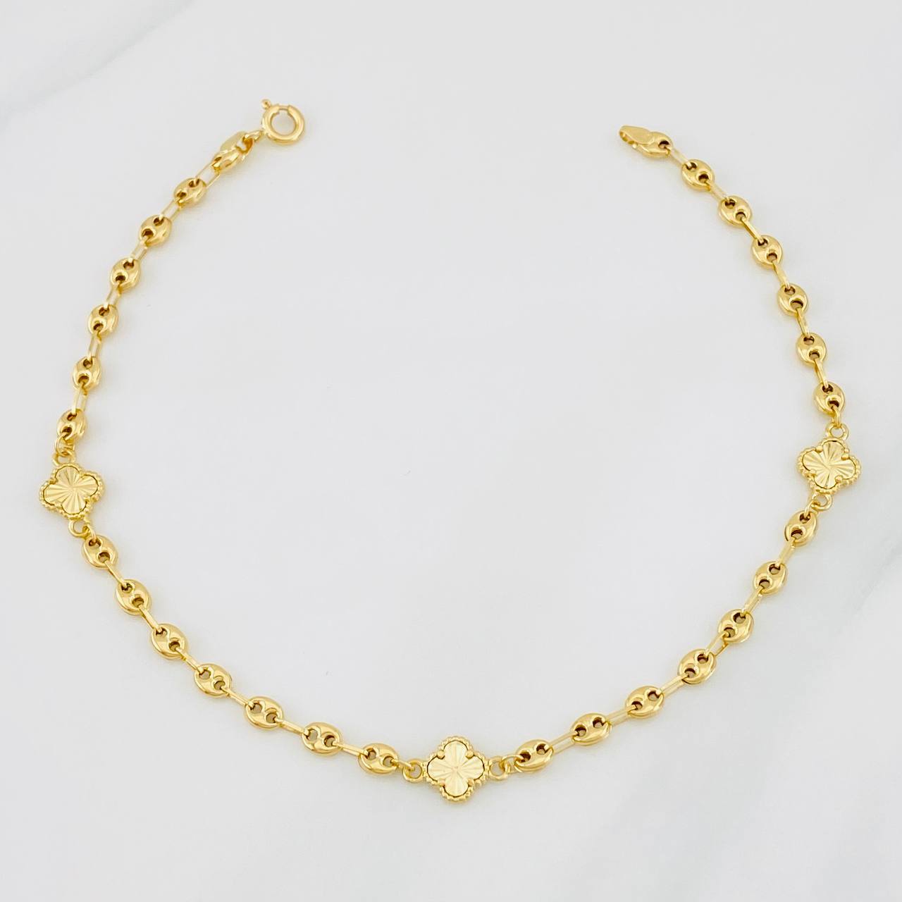 Tobillera GC Trebol 3.9g / 9 in / 3.4mm Oro Amarillo 18K