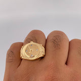 Watch Ring 11.95gr / Size 9 1/2 / 18K Gold $