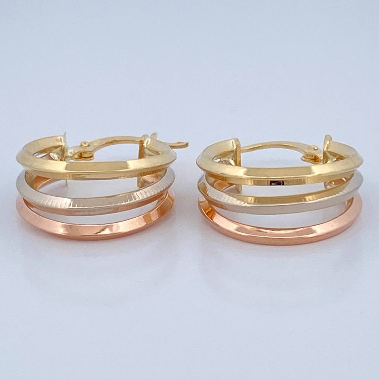 Hoop Earrings Aleja 2.4gr / 2.3cm / 18K Gold &