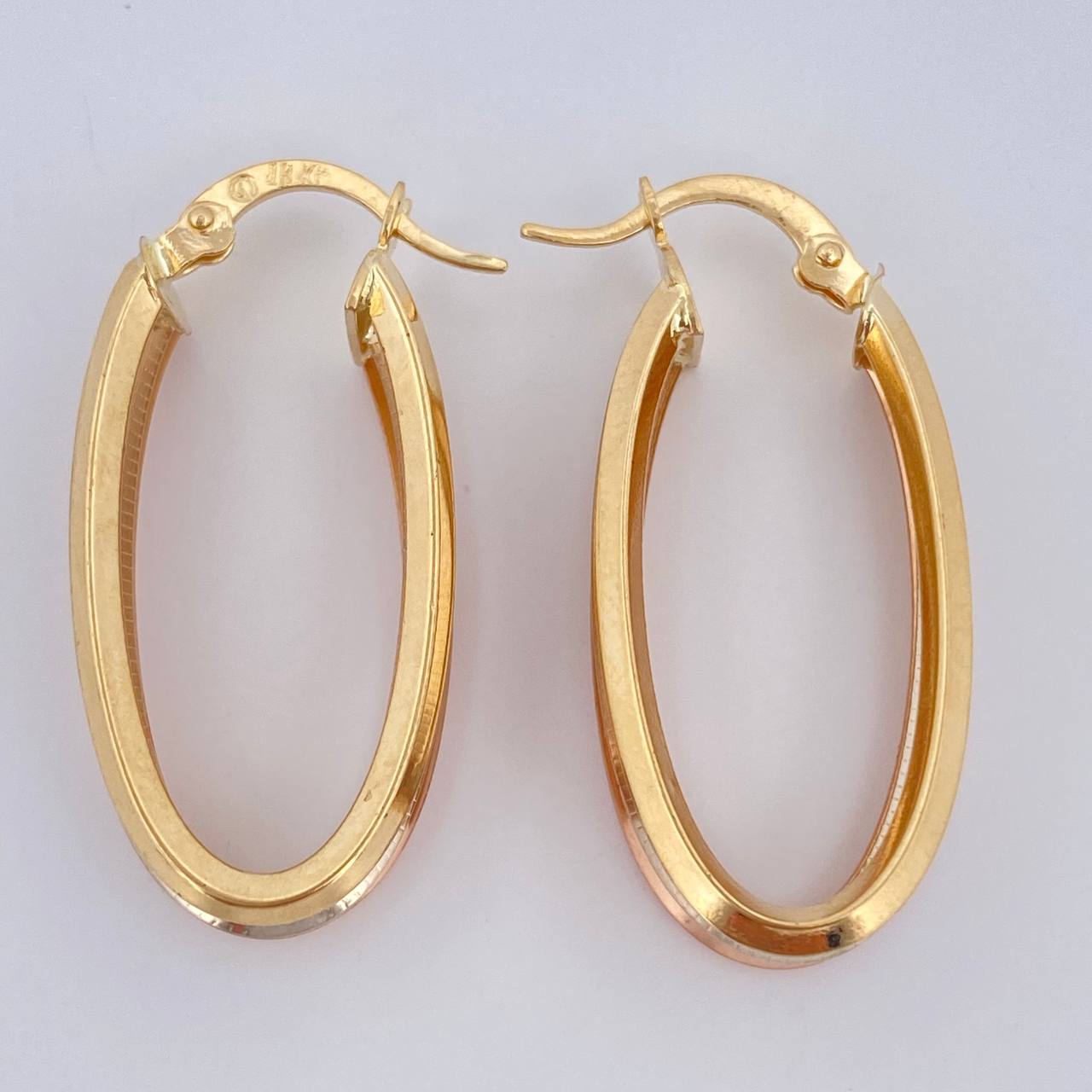Hoop Earrings 2.85gr / 3cm / 18K Gold &