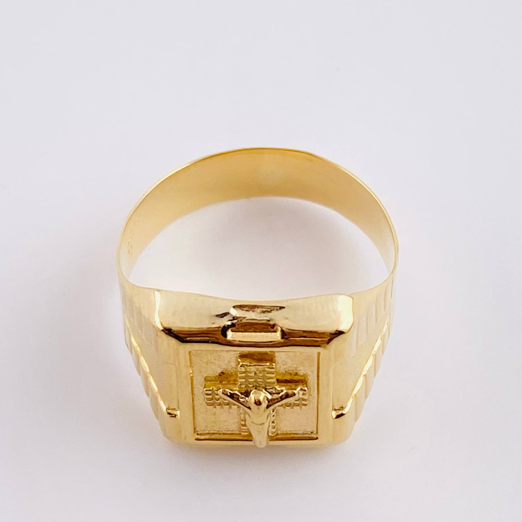 Anillo Sello Cruz Cristo 3.1g / T8 3/4 Oro Amarillo 18K