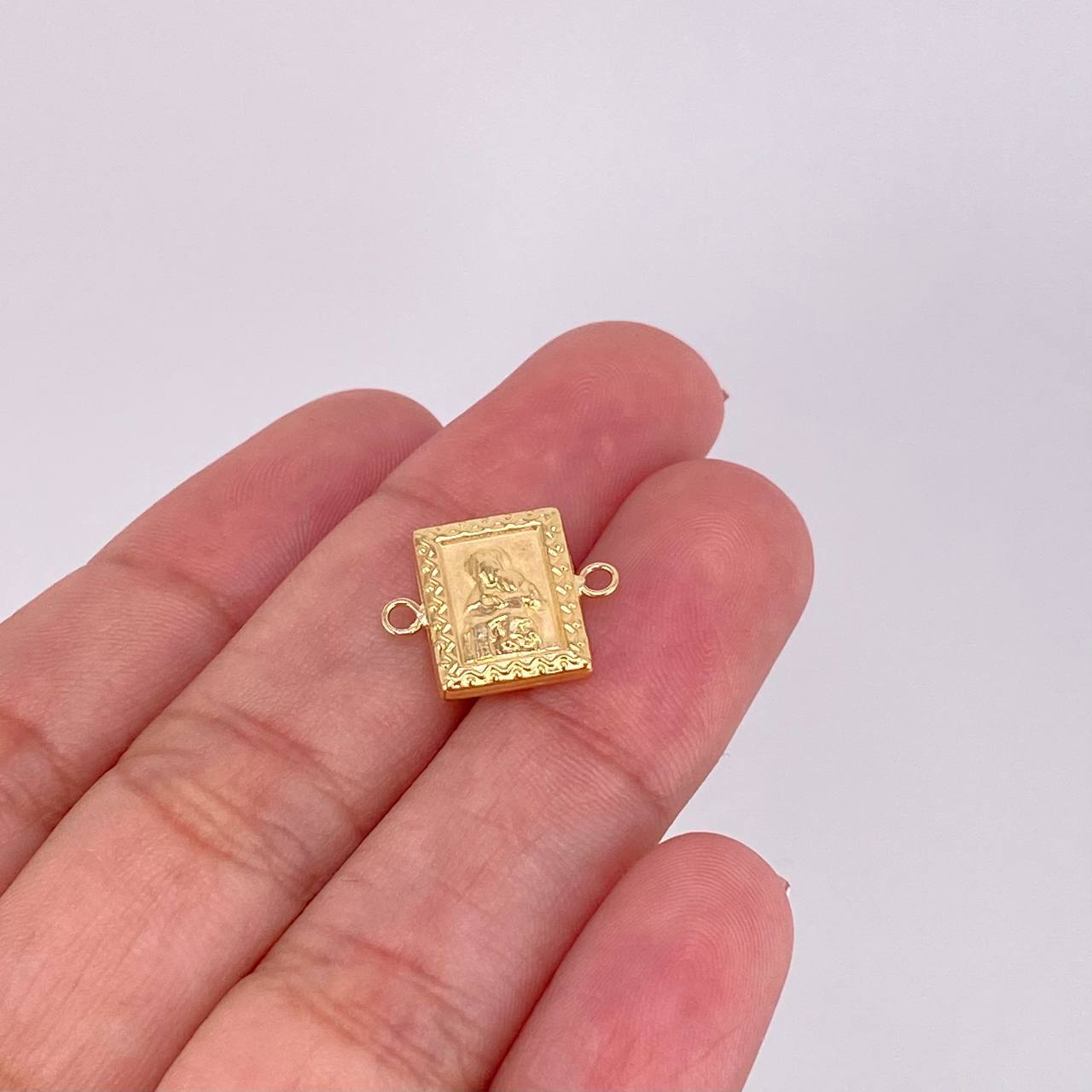 Herraje Virgen del Carmen 0.6g / 1/2 in Oro Amarillo 18K