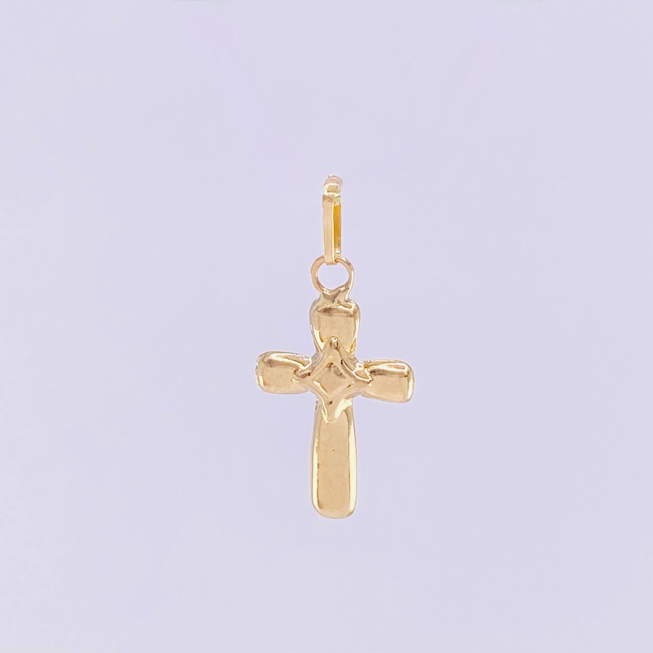 Star Cross Pendant 0.35g / 3/4 in 18K Yellow Gold