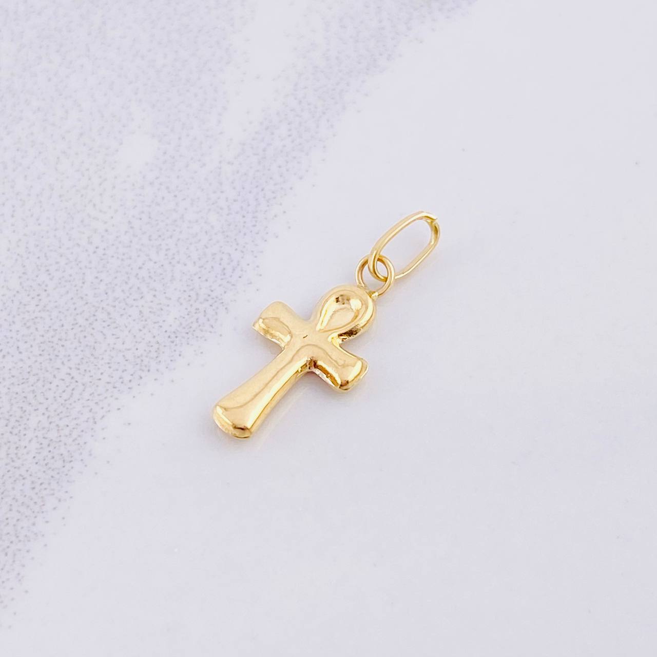 Egyptian Cross Pendant 0.4g / 3/4 in 18K Yellow Gold