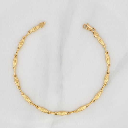 Pulso Rustico Punteado 3.75g / 7 3/4 in / 3.25mm Oro Amarillo 18K